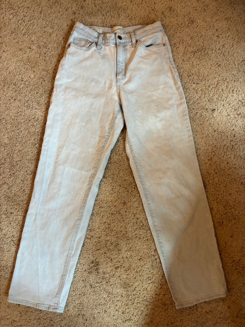 Universal thread Vintage Straight Jeans 2/26R